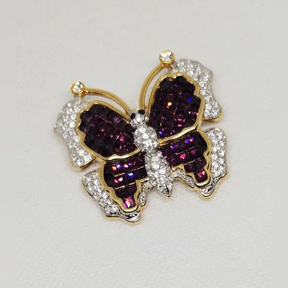 Purple Rhinestone Butterfly Brooch Gold Tone Crystal Statement Pin - Picture 2 of 10